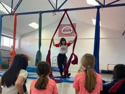 Escuela de Circo deFIT360